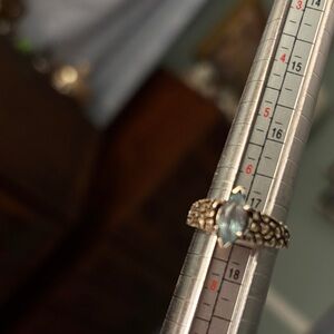 Elegant Silver and Blue Women's Ring